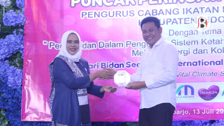 YouTube-Thumbnail-Berita-Terkini-Simpel-Cokelat_20240714_045125_0000