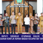 YouTube-Thumbnail-Berita-Terkini-Simpel-Cokelat_20240716_005004_0000