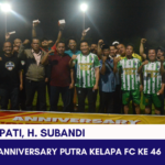 YouTube Thumbnail Berita Terkini Simpel Cokelat_20240805_173526_0000