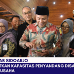 YouTube Thumbnail Berita Terkini Simpel Cokelat_20240806_205504_0000