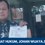 Thumbnail YouTube Berita Umum Biru Tua Merah Muda Pastel Putih Jelas Profes_20250408_175820_0000